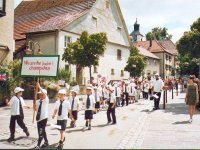 2004